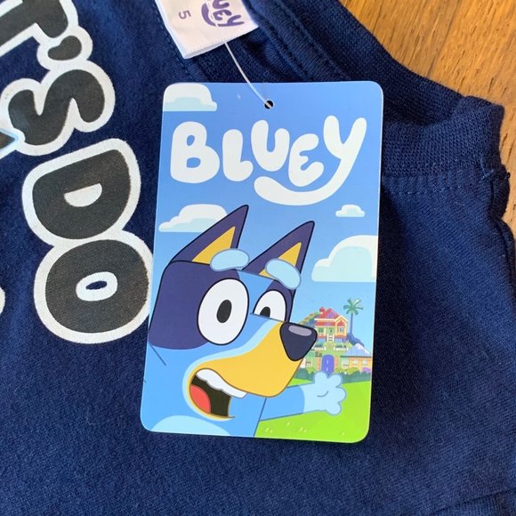BLUEY & BINGO Family Graphic T-Shirt 5 5T NWT Blue Tee Shirt Top NEW Rare Unisex - Picture 3 of 5